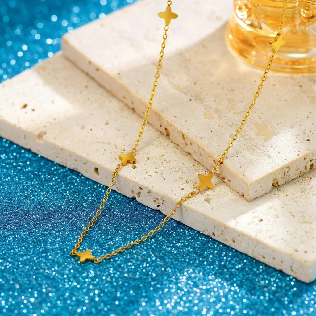 Mini Flower Star Necklace